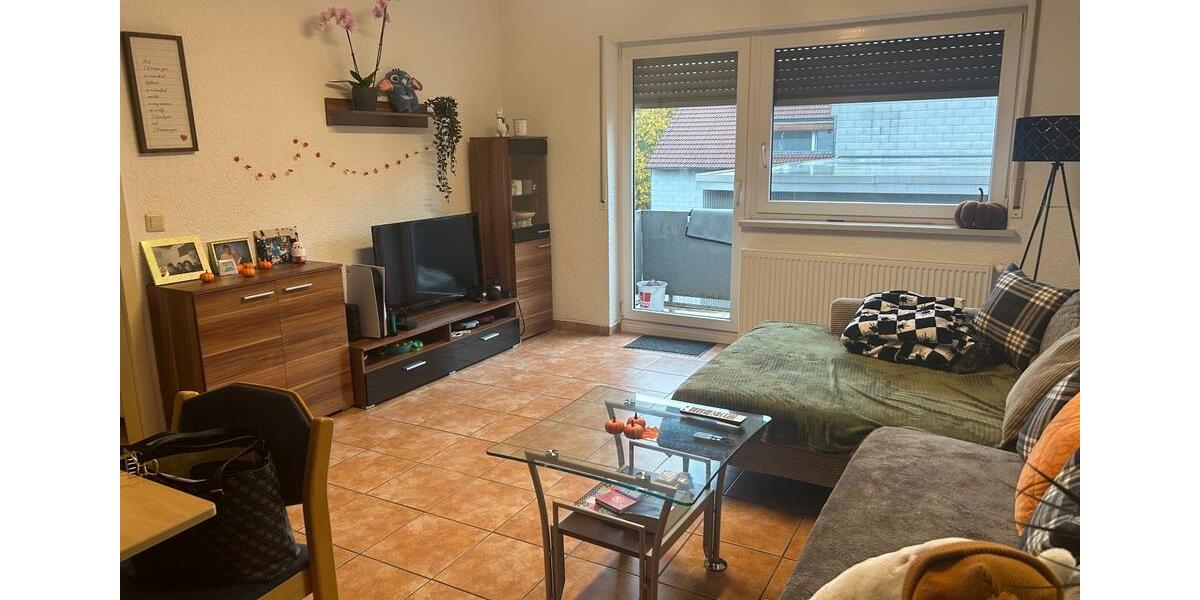Etagenwohnung Friedrichsthal - 2 Zimmer, 60 m&sup2;, 450&euro; | Angebot:23704102