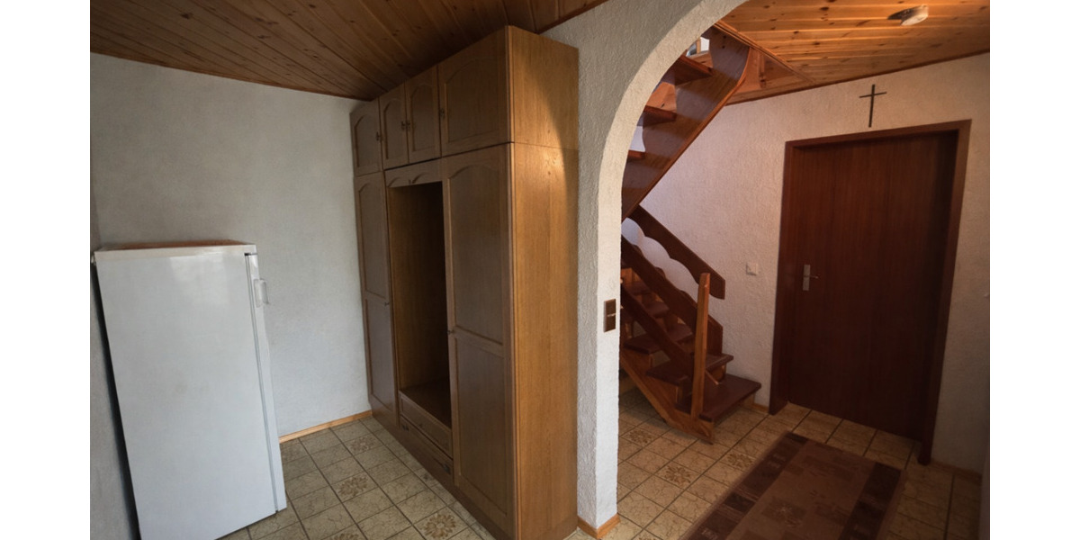 Einfamilienhaus Gries - 5 Zimmer, 114 m&sup2;, 165.000&euro; | Angebot:26139336