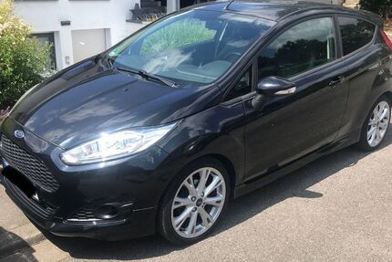 Ford Fiesta 72.800 km 6.600 &euro; Homburg 66424