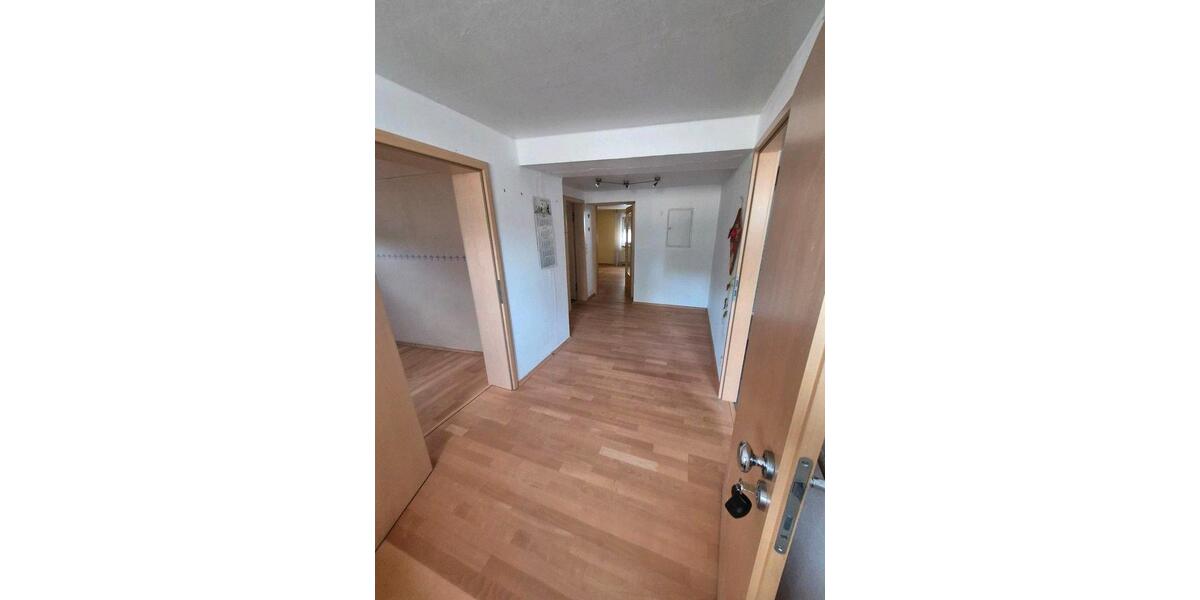 Mehrfamilienhaus, Wohnhaus Heusweiler - 6 Zimmer, 230 m&sup2;, 500.000&euro; | Angebot:27010130