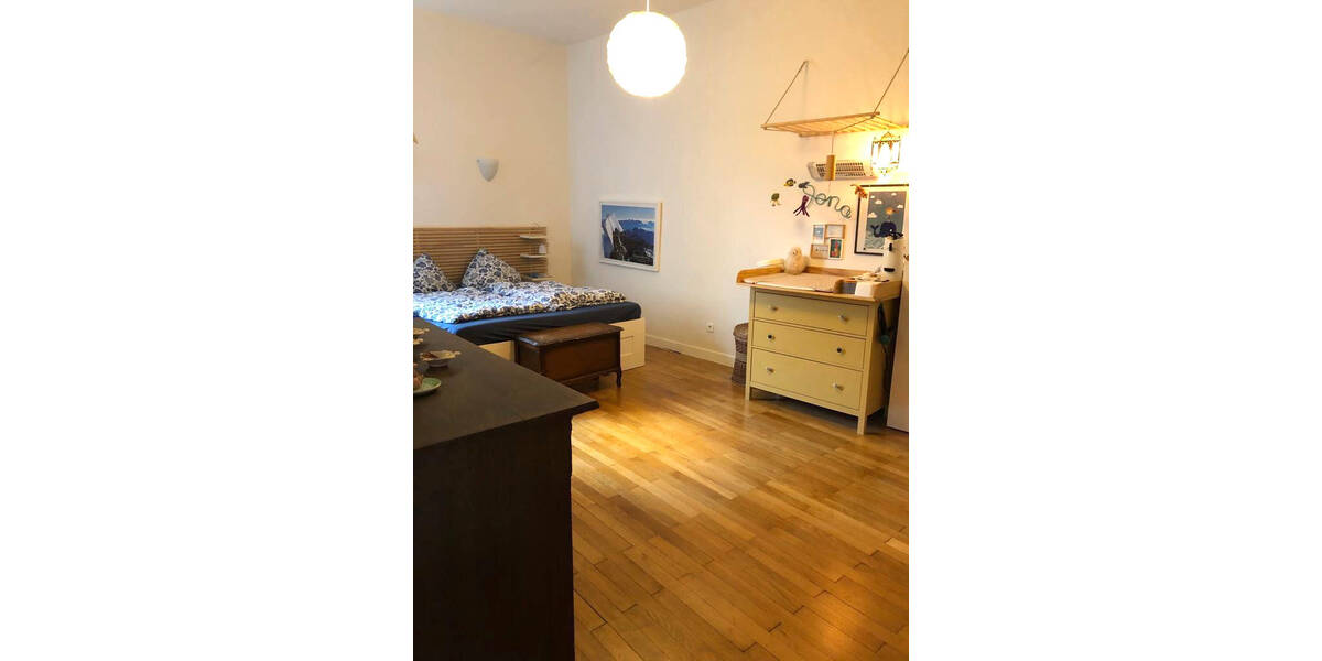 Etagenwohnung Saarbrücken St Johann - 3 Zimmer, 100 m&sup2;, 950&euro; | Angebot:25898087