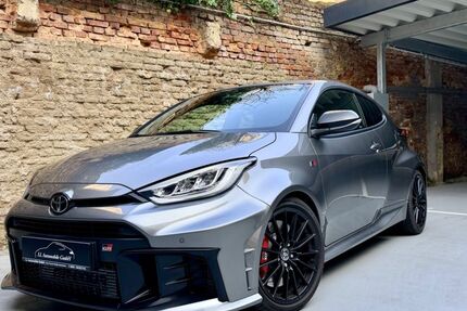 Toyota Yaris 8.500 km 43.900 &euro; Saarbrücken 66111