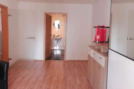 Haus Sankt Ingbert - 11 Zimmer, 280 m&sup2;, 280.000&euro; | Angebot:26854102