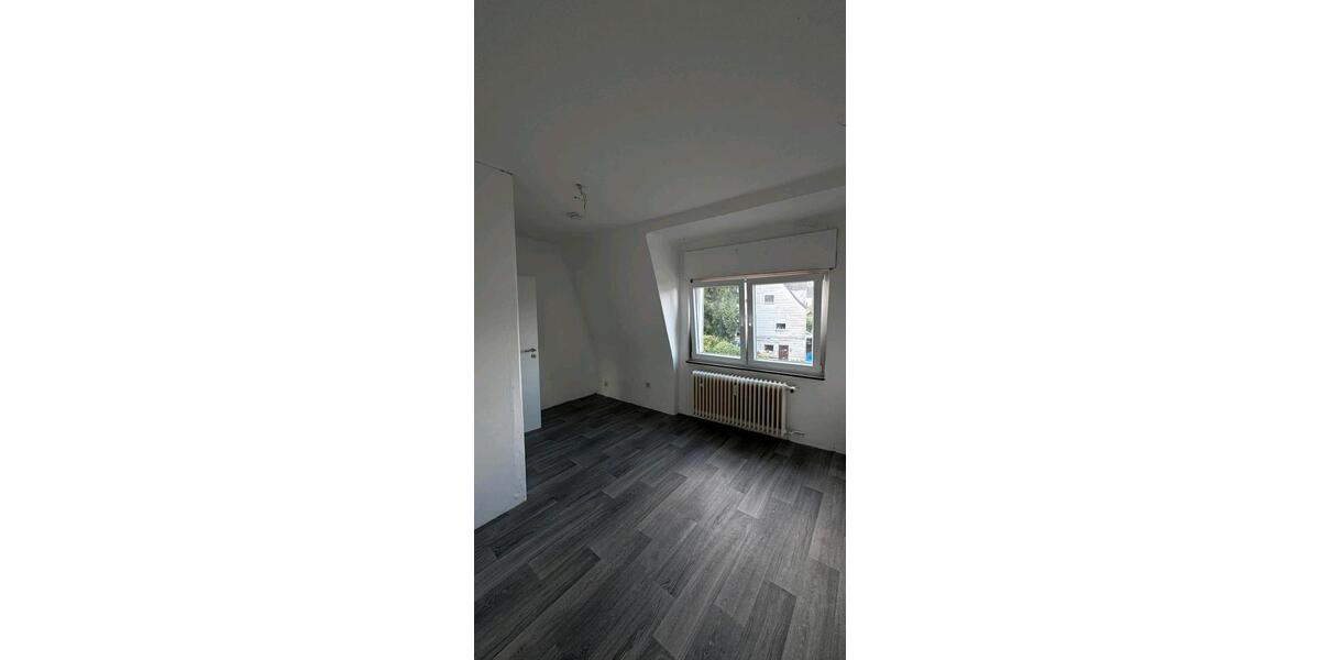 Etagenwohnung Sulzbach (Saar) - 4 Zimmer, 93 m&sup2;, 790&euro; | Angebot:25968188