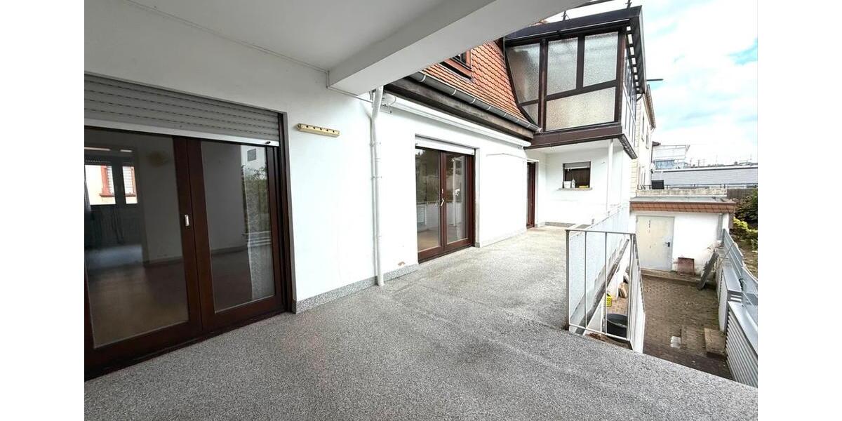 Einfamilienhaus Bechhofen - 7 Zimmer, 195 m&sup2;, 310.000&euro; | Angebot:26621830