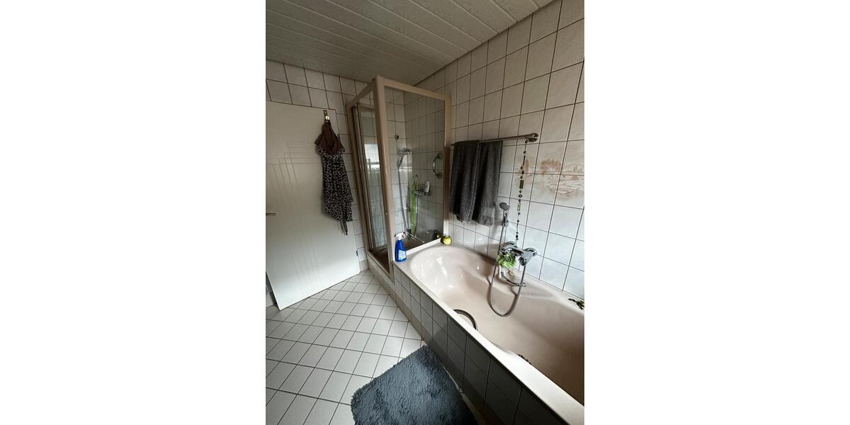 Einfamilienhaus Namborn - 11 Zimmer, 190 m&sup2;, 270.000&euro; | Angebot:25378859