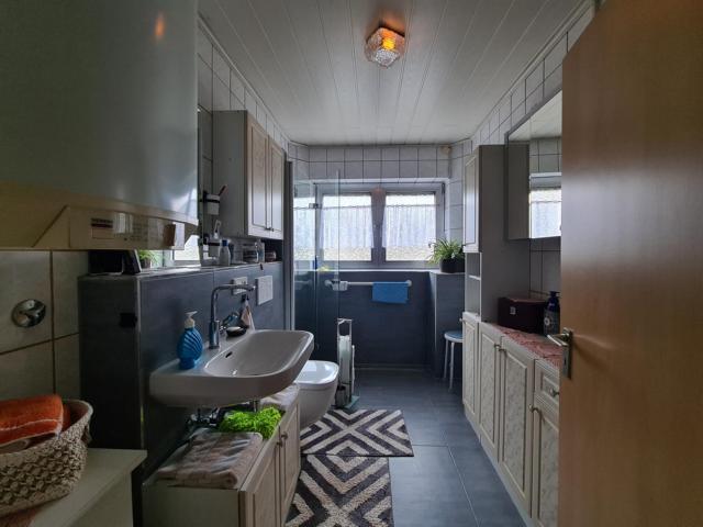 Topgepflegtes 1- bis 2-Familienhaus in idyllischer Ortsrandlage von Schönenberg-Kübelberg - Einfamilienhaus Schönenberg-Kübelberg | Angebot:26967106