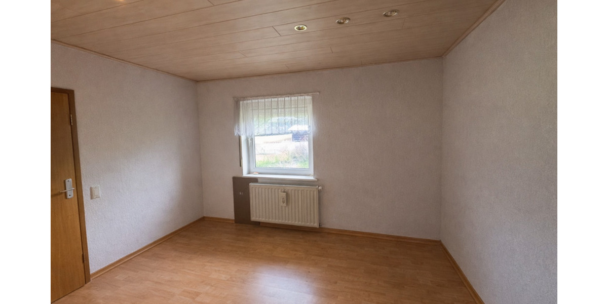 Einfamilienhaus Gries - 5 Zimmer, 114 m&sup2;, 165.000&euro; | Angebot:26139336