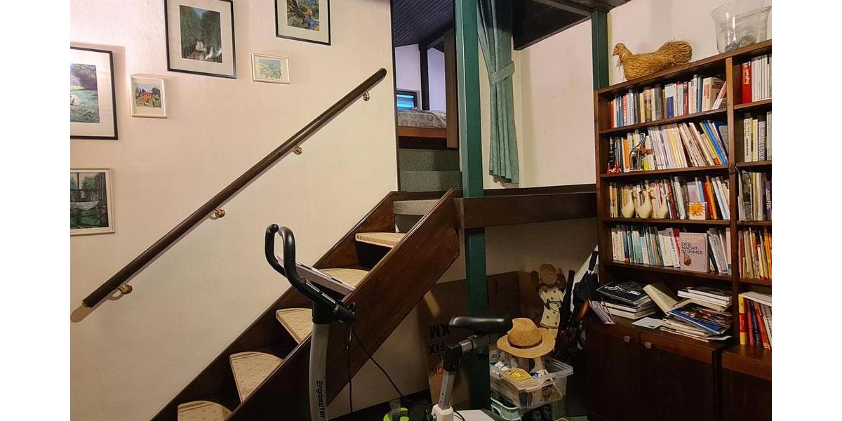 Bungalow mit Satteldach in idyllischer Ortsrandlage mit Fernblick - Einfamilienhaus Homburg | Angebot:21352445