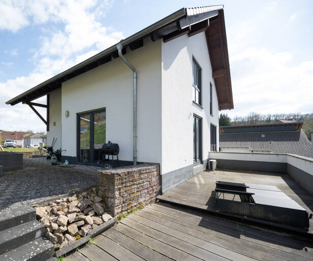 Einfamilienhaus Reichenbach-Steegen Reichenbach - 7 Zimmer, 242 m&sup2;, 559.000&euro; | Angebot:25690706