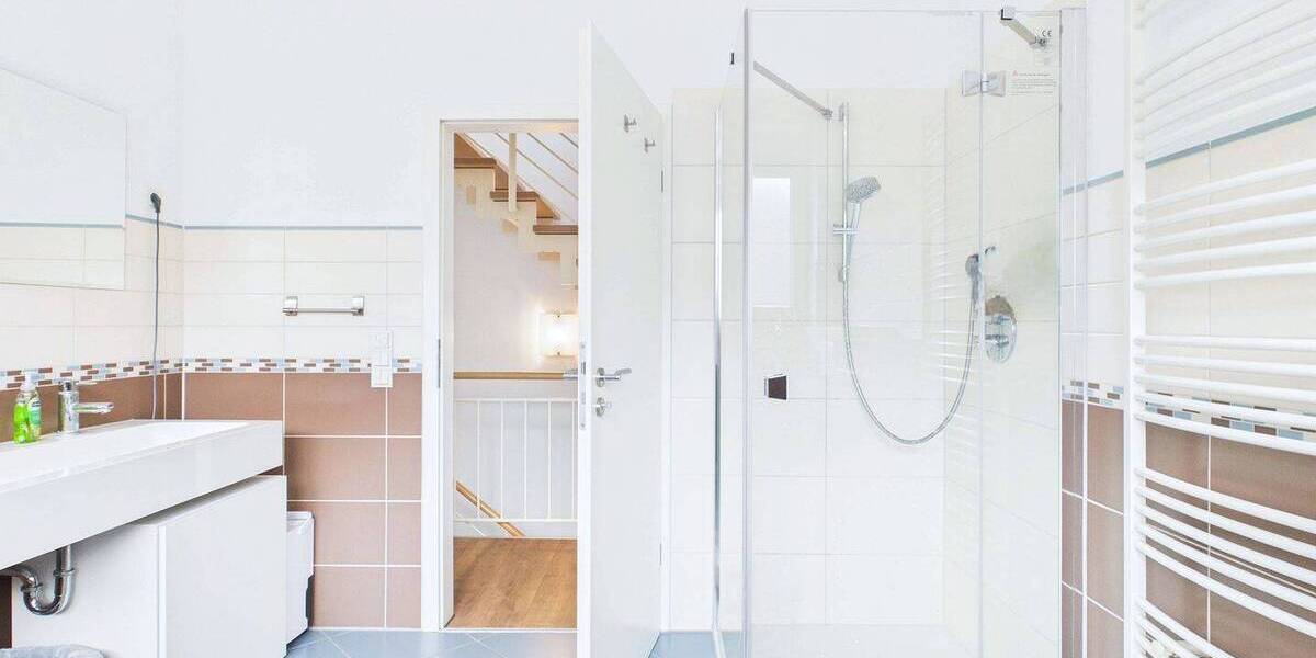 Großzügiges und hochwertiges Familiendomizil mit Kamin, Garten und moderner Energietechnik - Einfamilienhaus Waldmohr | Angebot:26676150