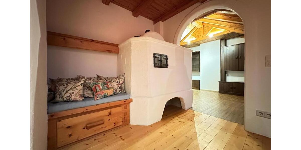 Dachgeschoßwohnung Pirmasens Niedersimten - 3 Zimmer, 102 m&sup2;, 750&euro; | Angebot:25148582