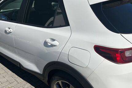 Kia Stonic 75.000 km 11.900 &euro; Kübelberg 66901