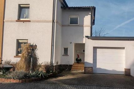 Haus Neunkirchen - 5 Zimmer, 100 m&sup2;, 215.000&euro; | Angebot:24560506