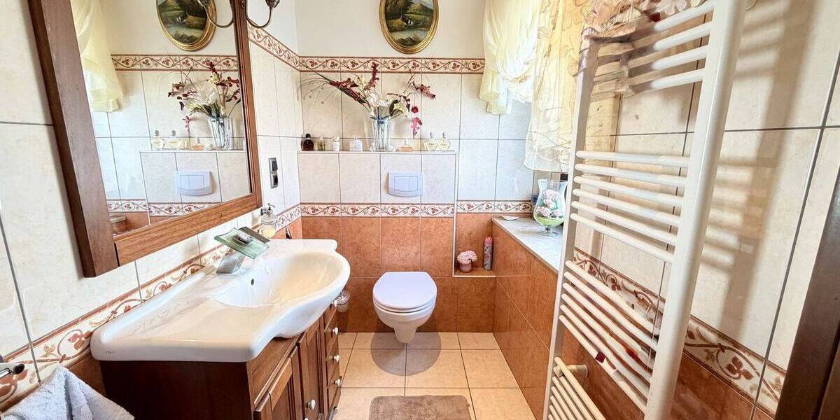 Einfamilienhaus Spiesen-Elversberg Spiesen - 8 Zimmer, 190 m&sup2;, 365.000&euro; | Angebot:26260814