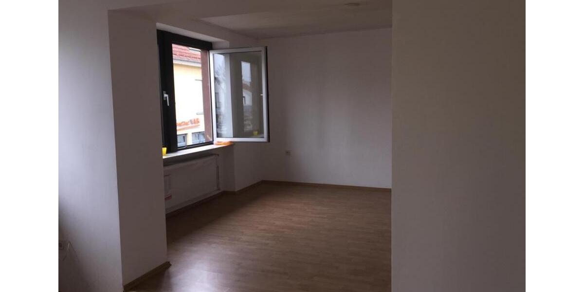 Etagenwohnung Kleinblittersdorf - 5 Zimmer, 120 m&sup2;, 1.050&euro; | Angebot:25431675