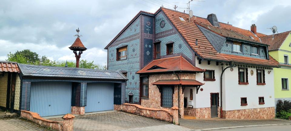 Einfamilienhaus Ottweiler - 8 Zimmer, 210 m&sup2;, 280.000&euro; | Angebot:27010138