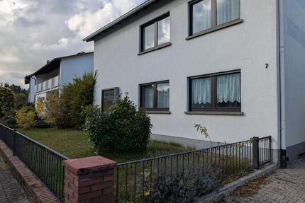 Haus Kirkel - 4.5 Zimmer, 135 m&sup2;, 349.500&euro; | Angebot:25511206