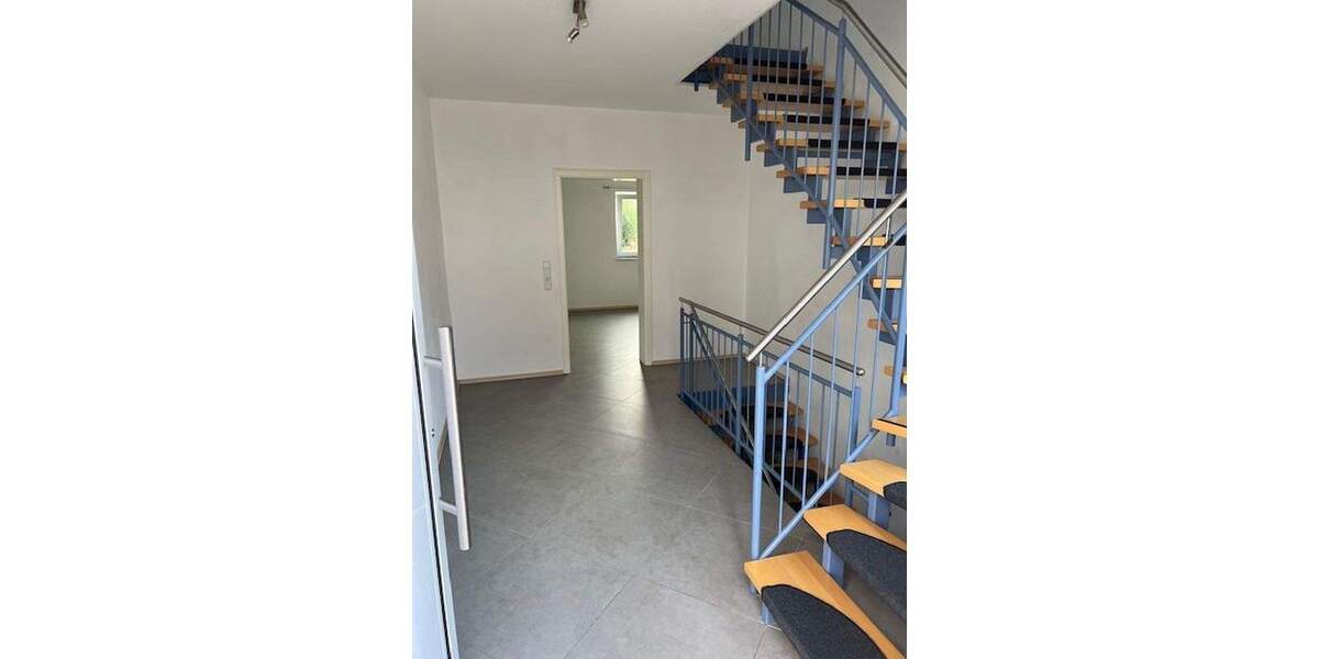 Einfamilienhaus Reichenbach-Steegen Reichenbach - 1 Zimmer, 255 m&sup2;, 2.100&euro; | Angebot:25760514