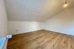 Sanierte 2-Zimmer-Dachgeschosswohnung mit neuem Bad in Ensheim - Dachgeschoßwohnung Saarbrücken-Halberg Halberg | Angebot:26931577