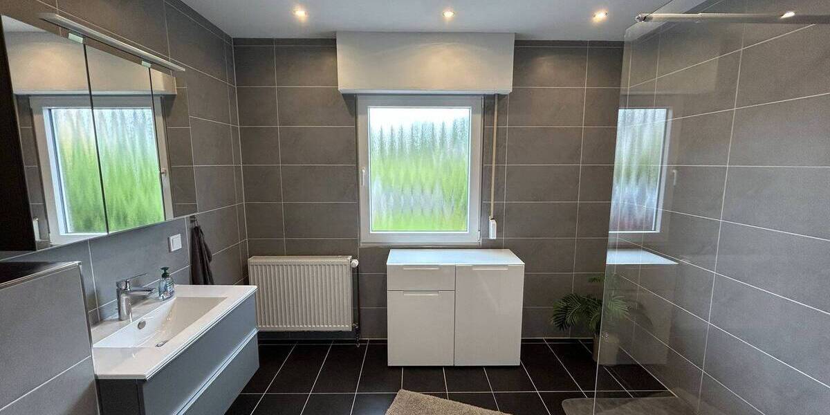 Einfamilienhaus Riedelberg - 4 Zimmer, 140 m&sup2;, 189.000&euro; | Angebot:25741211