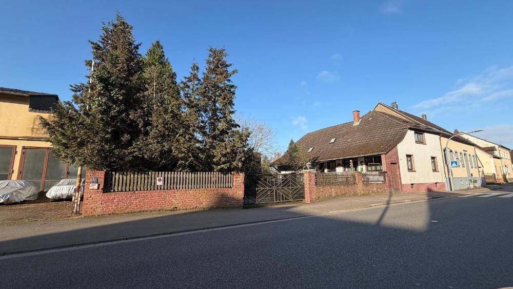 Einfamilienhaus Homburg Einöd - 4 Zimmer, 135 m&sup2;, 230.000&euro; | Angebot:25986443