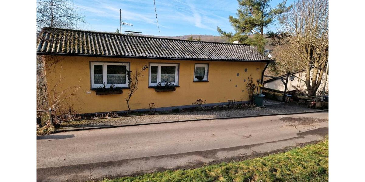 Einfamilienhaus Saarbrücken Malstatt - 6 Zimmer, 130 m&sup2;, 199.000&euro; | Angebot:24559740