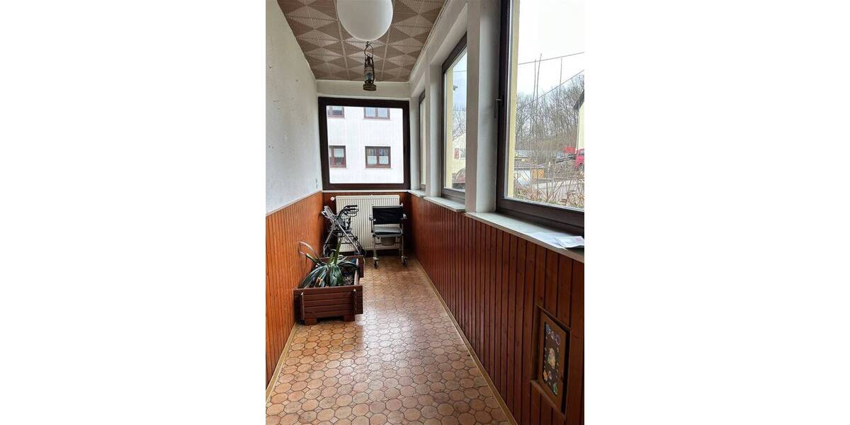 Mehrfamilienhaus, Wohnhaus Saarbrücken Dudweiler - 7 Zimmer, 168 m&sup2;, 150.000&euro; | Angebot:25745729