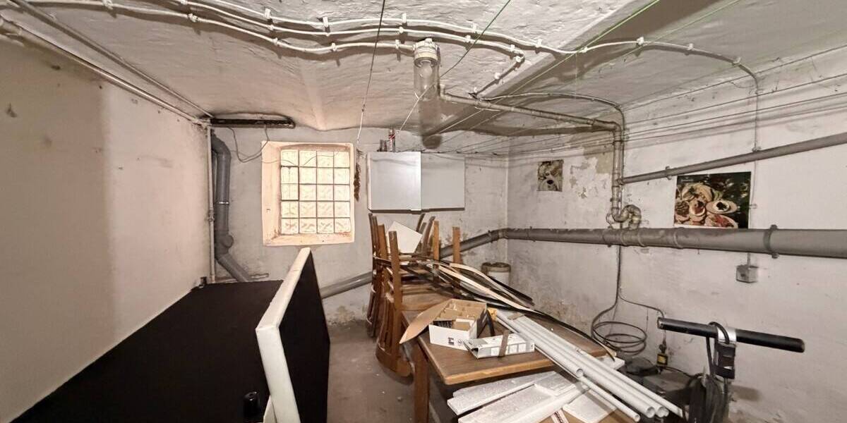 Mehrfamilienhaus, Wohnhaus Schiffweiler - 6 Zimmer, 184 m&sup2;, 265.000&euro; | Angebot:26187887