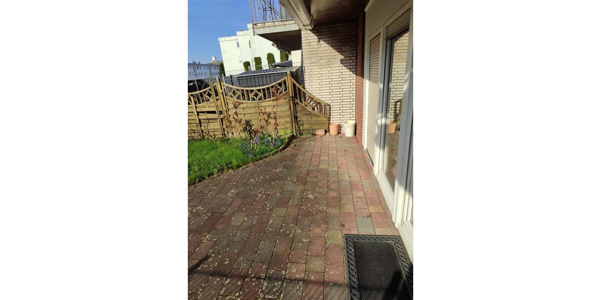 Etagenwohnung Waldmohr - 5 Zimmer, 143 m&sup2;, 1.390&euro; | Angebot:25539903