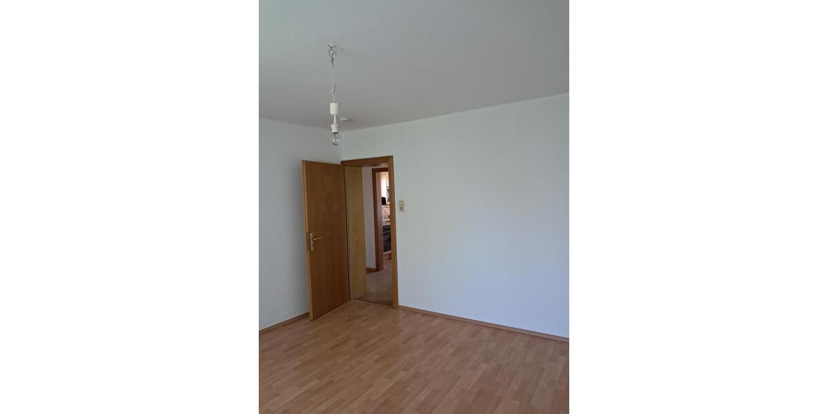Etagenwohnung Pirmasens Niedersimten - 3 Zimmer, 67 m&sup2;, 65.000&euro; | Angebot:26800066