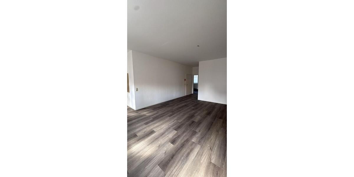 Etagenwohnung Sankt Wendel - 2 Zimmer, 60 m&sup2;, 650&euro; | Angebot:26000245