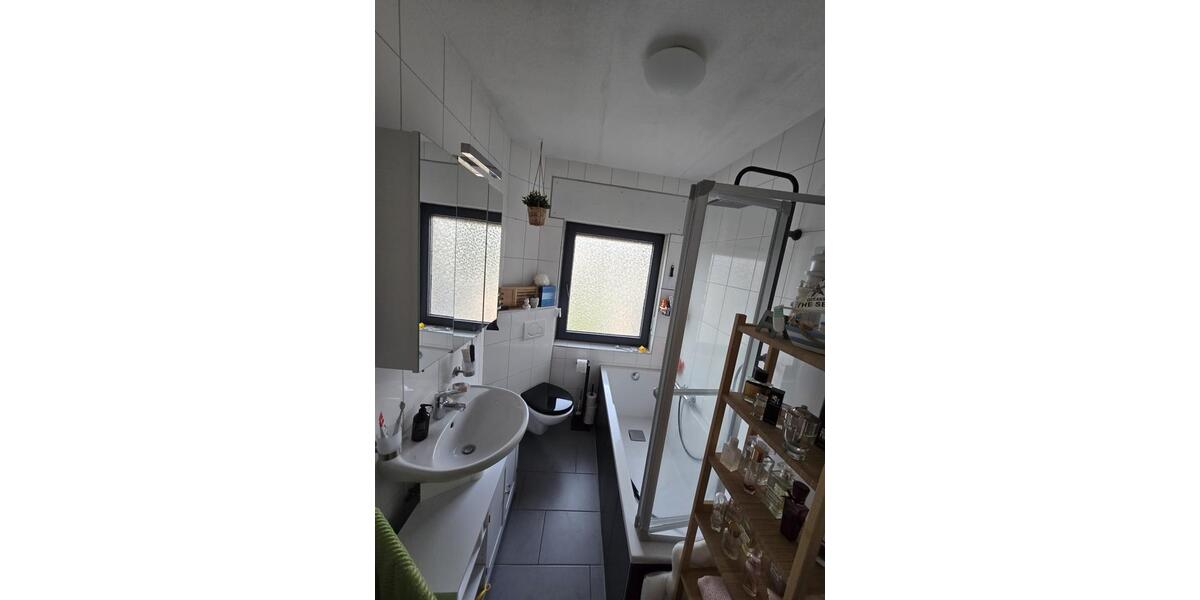 Etagenwohnung Homburg - 3 Zimmer, 83 m&sup2;, 899&euro; | Angebot:25960922