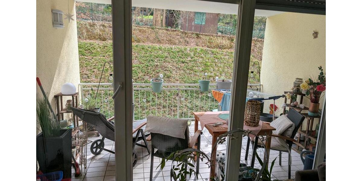 Etagenwohnung Saarbrücken Dudweiler - 2 Zimmer, 72 m&sup2;, 129.000&euro; | Angebot:26028551