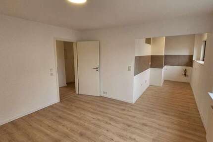 Wohnung Schiffweiler - 2 Zimmer, 48 m&sup2;, 530&euro; | Angebot:26630658
