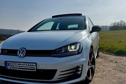 VW Golf 68.617 km 19.300 &euro; Mandelbachtal 66399