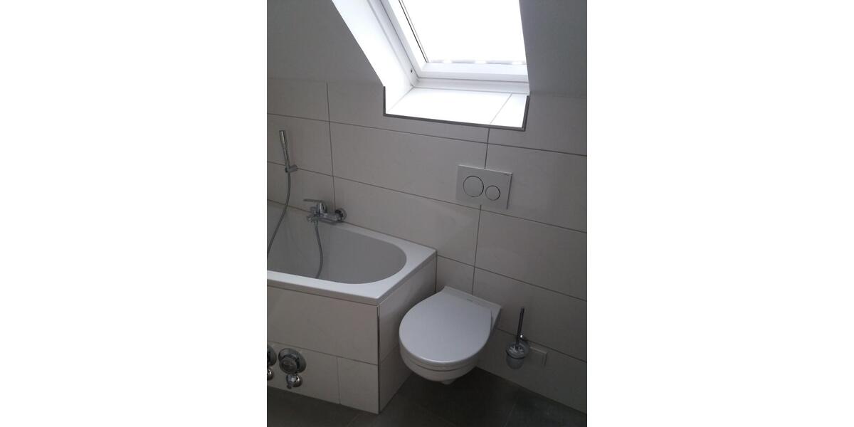 Maisonettenwohnung Saarbrücken Brebach-Fechingen - 5 Zimmer, 122 m&sup2;, 1.150&euro; | Angebot:25783201