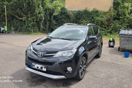 Toyota RAV 4 139.000 km 14.300 &euro; Saarbrücken 66121