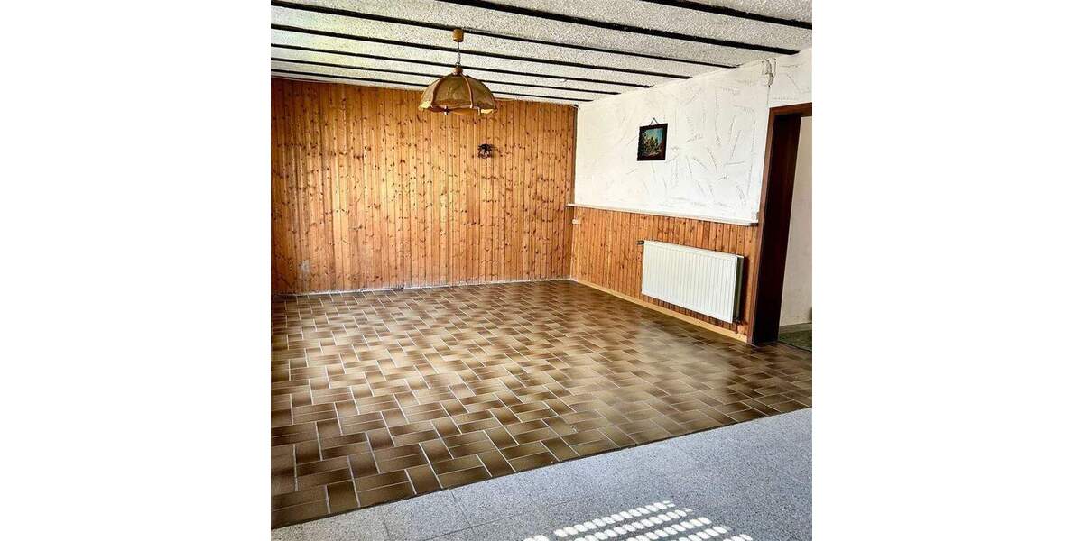 Mehrfamilienhaus, Wohnhaus Illingen Hüttigweiler - 4 Zimmer, 110 m&sup2;, 205.000&euro; | Angebot:25801938