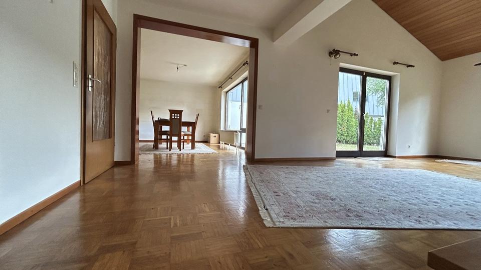 Einfamilienhaus Sankt Ingbert - 6 Zimmer, 160 m&sup2;, 325.000&euro; | Angebot:26992222