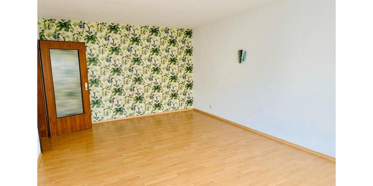 Etagenwohnung Saarbrücken Kieselhumes - 3.5 Zimmer, 86 m&sup2;, 1.080&euro; | Angebot:25568385
