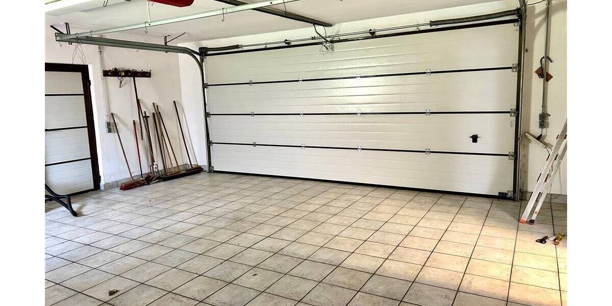 Mehrfamilienhaus, Wohnhaus Quierschied - 8 Zimmer, 198 m&sup2;, 287.000&euro; | Angebot:25745731