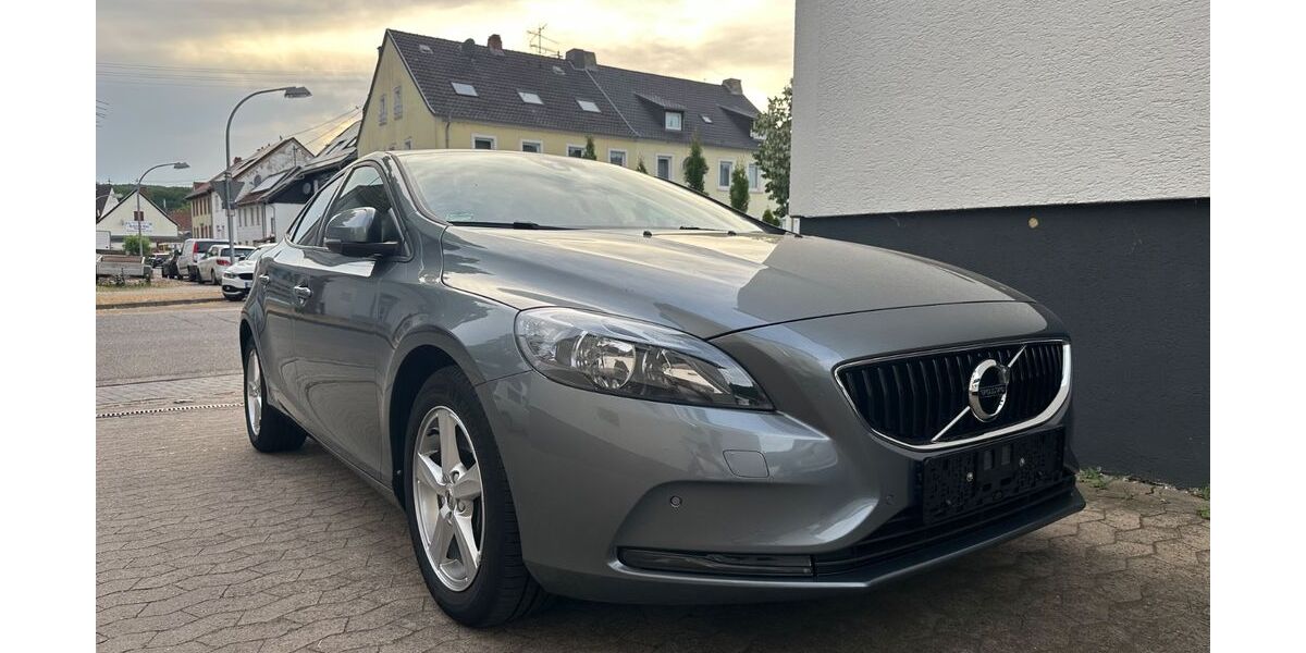 Volvo V40 95.990 km 13.290 &euro; Kleinblittersdorf 66271