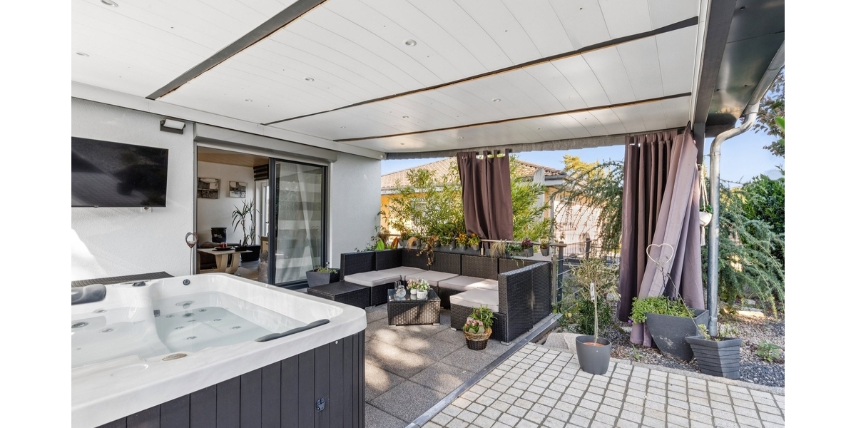 Reserviert Exklusive Stadtvilla in Thaleischweiler A+,Wärmepumpe, Jacuzzi & viele weitere Highlights - Einfamilienhaus Thaleischweiler-Fröschen Fröschen | Angebot:27267145