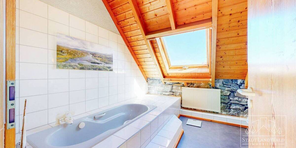 Einfamilienhaus Höheinöd - 1 Zimmer, 280 m&sup2;, 295.000&euro; | Angebot:26204809