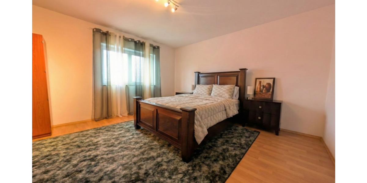 Einfamilienhaus Weselberg - 9 Zimmer, 335 m&sup2;, 498.000&euro; | Angebot:25744092