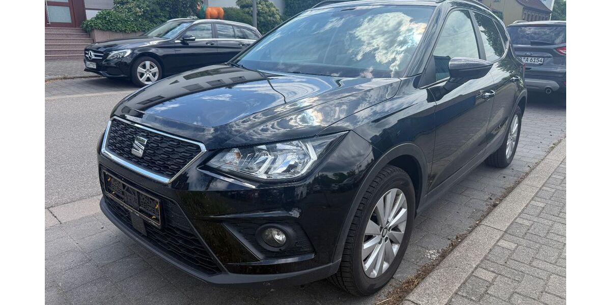 Seat Arona 76.500 km 14.890 &euro; Saarbrücken Dudweiler 66125