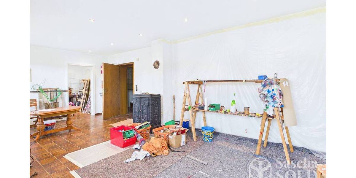 Freistehendes Einfamilienhaus mit Einliegerwohnung auf weitläufigem Grundstück mit Panoramablick - Einfamilienhaus Sankt Ingbert St. Ingbert | Angebot:26178655