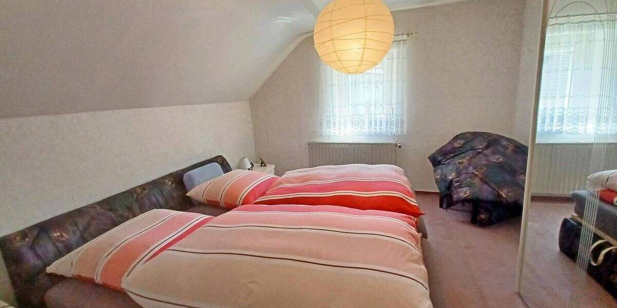 Bauernhaus, Landhaus Nünschweiler - 6 Zimmer, 138 m&sup2;, 130.000&euro; | Angebot:25802904