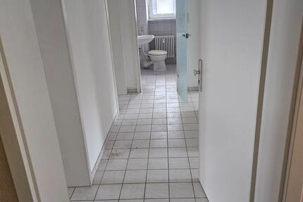 Wohnung Pirmasens - 3 Zimmer, 73 m&sup2;, 350&euro; | Angebot:25228705